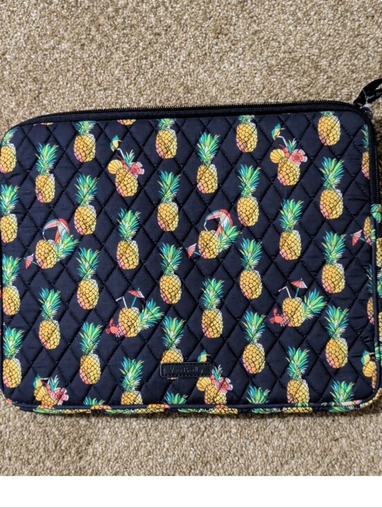 Vera Bradley Other - Quilted Pineapple Print Tablet Sleeve